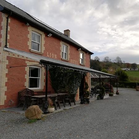 Lion Hotel Llanbister Екстериор снимка